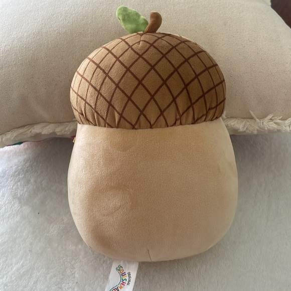 Original Squishmallows - Mac Acorn - Picture 2 of 4